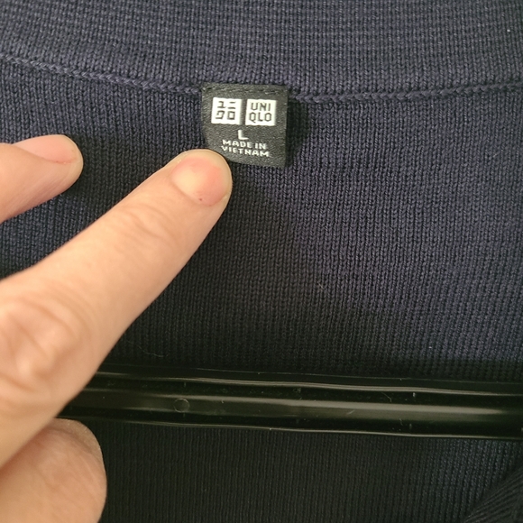 Uniqlo Dark Blue Short Sleeve Polo Shirt - Picture 4 of 4